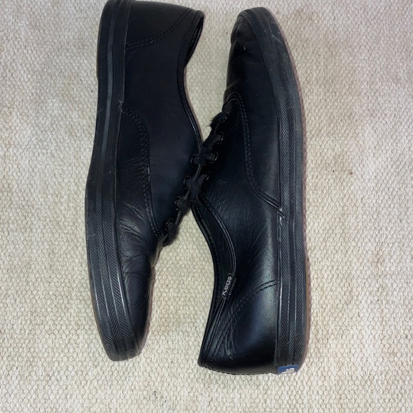 Keds Women’s size 8 1/2  Black Leather lace-up loafers / Sneakers - Picture 9 of 15